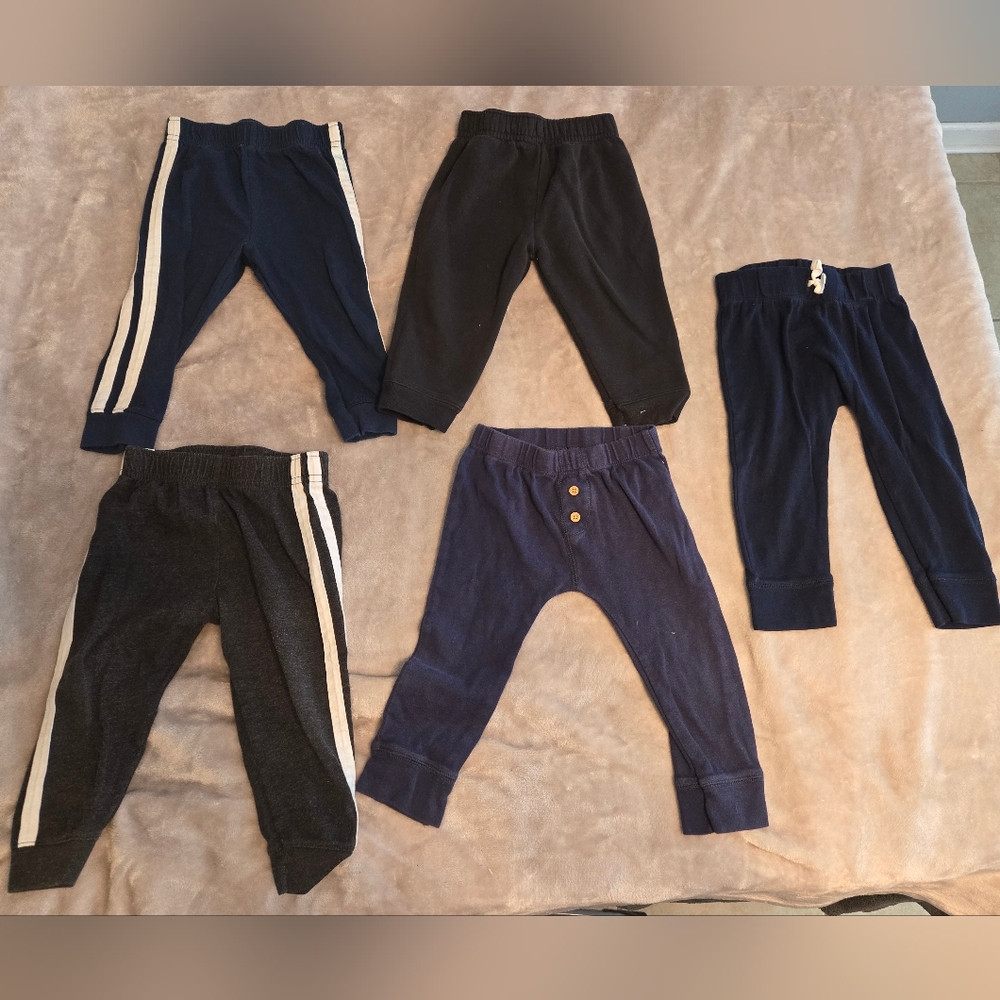 Lot of 5 pairs of lounge pants - size 18 month